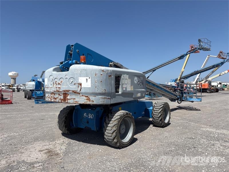 Genie S-80X 4WD Diesel Telescopic Boom Lift Ανυψωτήρες με τηλεσκοπικό βραχίονα