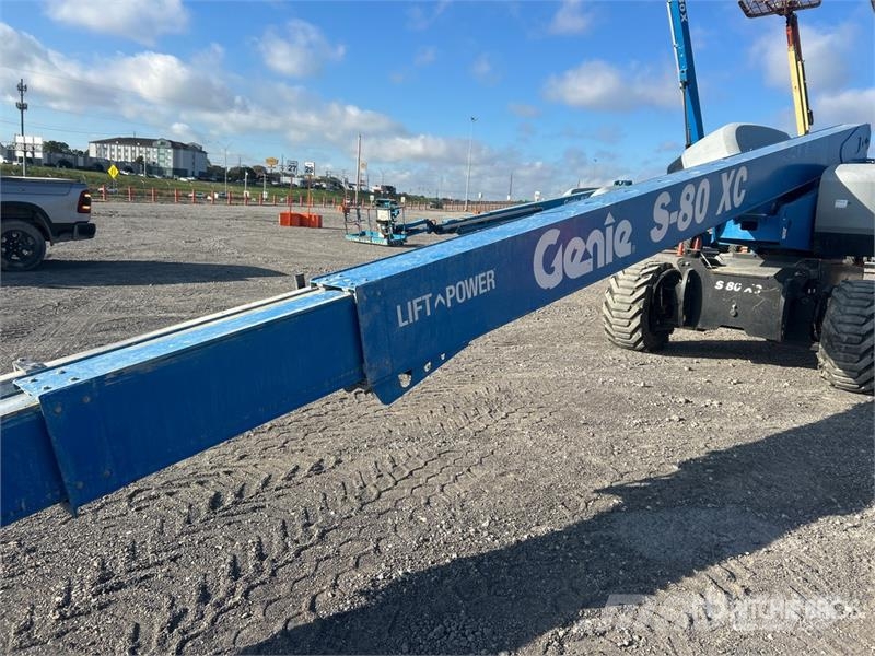Genie S-80XC 4WD Diesel Telescopic Boom Lift Teleskopiskie pacēlāji