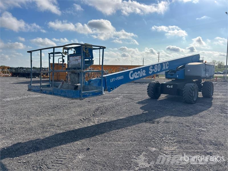Genie S-80XC 4WD Diesel Telescopic Boom Lift Teleskopiskie pacēlāji