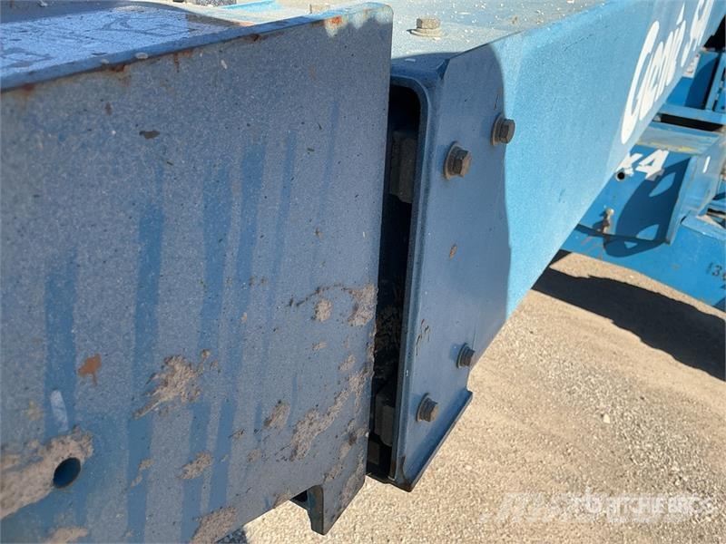 Genie S40 4WD Diesel Telescopic Boom Lift Teleskopiskie pacēlāji
