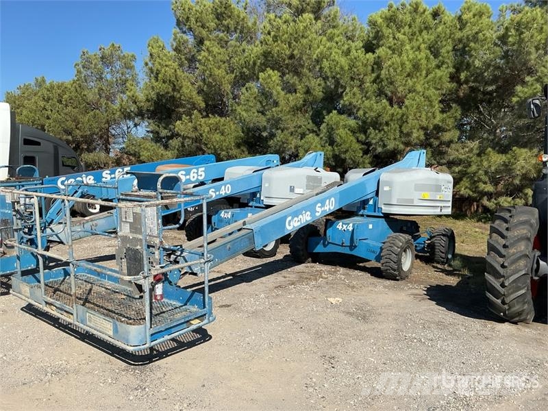 Genie S40 4WD Diesel Telescopic Boom Lift Teleskopiskie pacēlāji