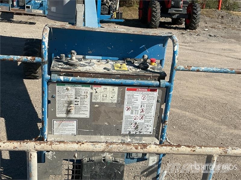 Genie S40 4WD Diesel Telescopic Boom Lift Teleskopiskie pacēlāji