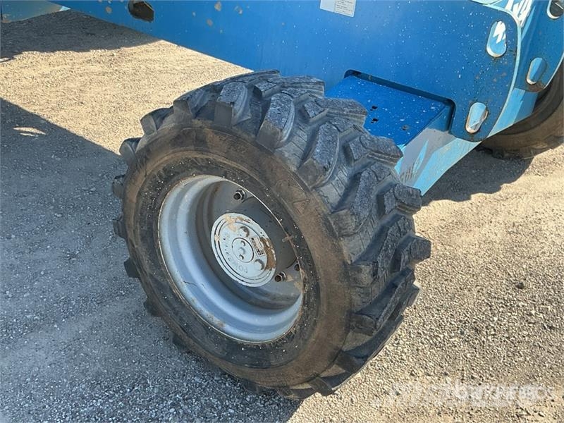 Genie S40 4WD Diesel Telescopic Boom Lift Teleskopiskie pacēlāji