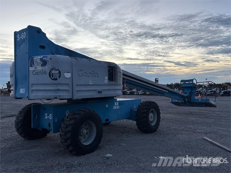Genie S60 2WD Telescopic Boom Lift Teleskopiskie pacēlāji