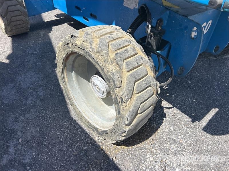 Genie S60X 4WD Diesel Telescopic Boom Lift Teleskoop poomtõstukid
