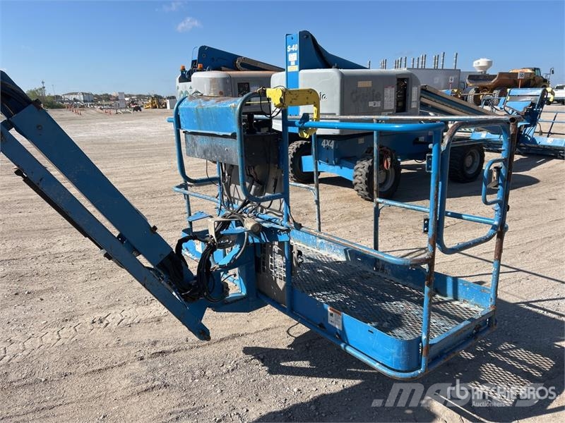 Genie S65 4WD Diesel Telescopic Boom Lift Telescopic boom lifts