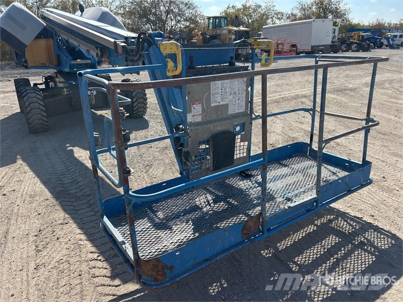 Genie S65 4WD Diesel Telescopic Boom Lift Telescopic boom lifts