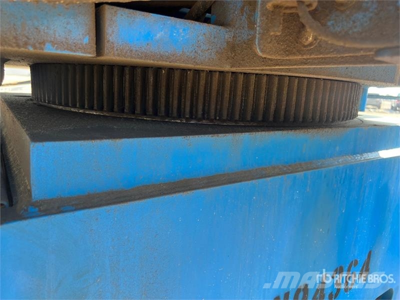 Genie S85 4WD Diesel Telescopic Boom Lift رافعات سلة تلسكوبية
