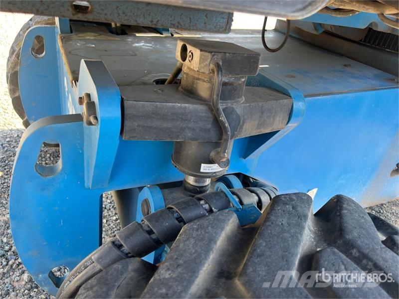 Genie S85 4WD Diesel Telescopic Boom Lift رافعات سلة تلسكوبية