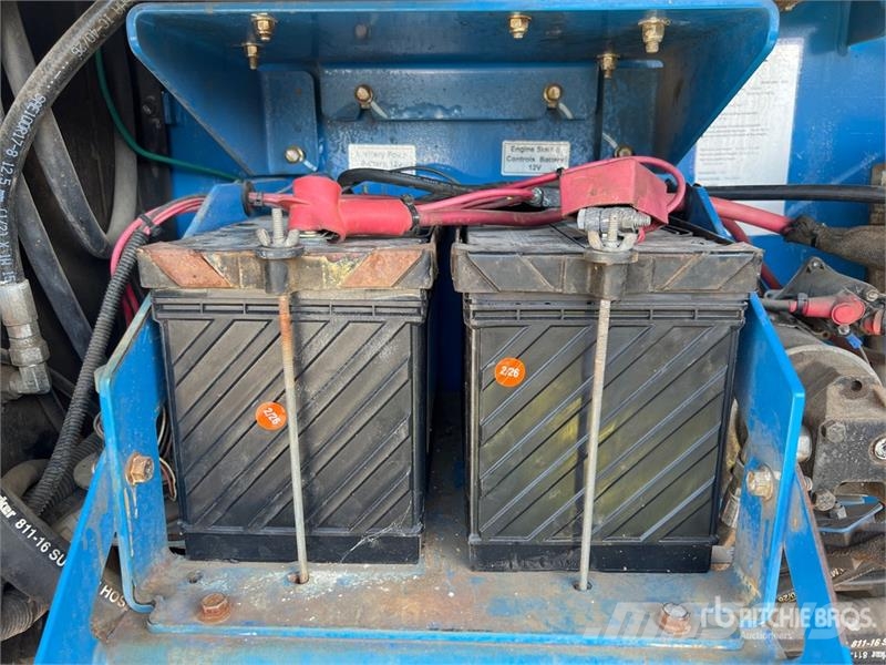 Genie S85 4WD Diesel Telescopic Boom Lift رافعات سلة تلسكوبية