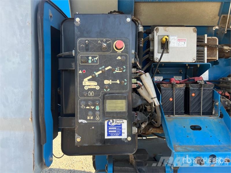 Genie S85 4WD Diesel Telescopic Boom Lift رافعات سلة تلسكوبية