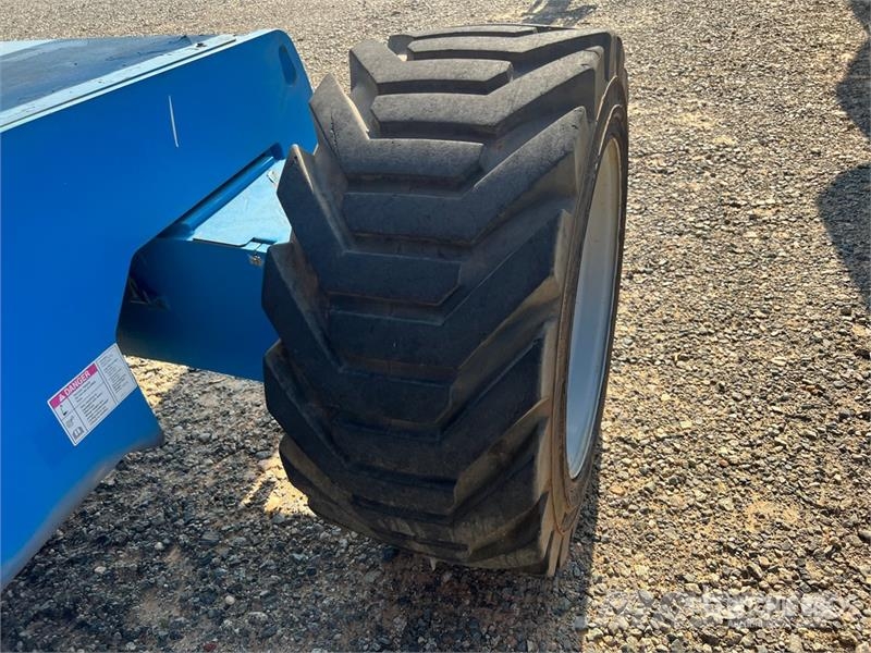 Genie S85 4WD Diesel Telescopic Boom Lift رافعات سلة تلسكوبية