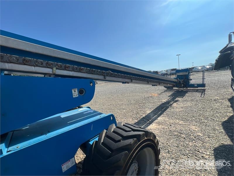 Genie S85 4WD Diesel Telescopic Boom Lift رافعات سلة تلسكوبية