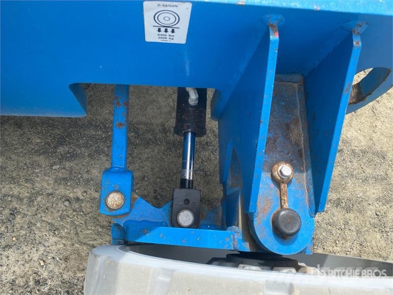 Genie Z-34/22N 2WD Electric Articulating Boom Lift 관절형 전동이동 리프트