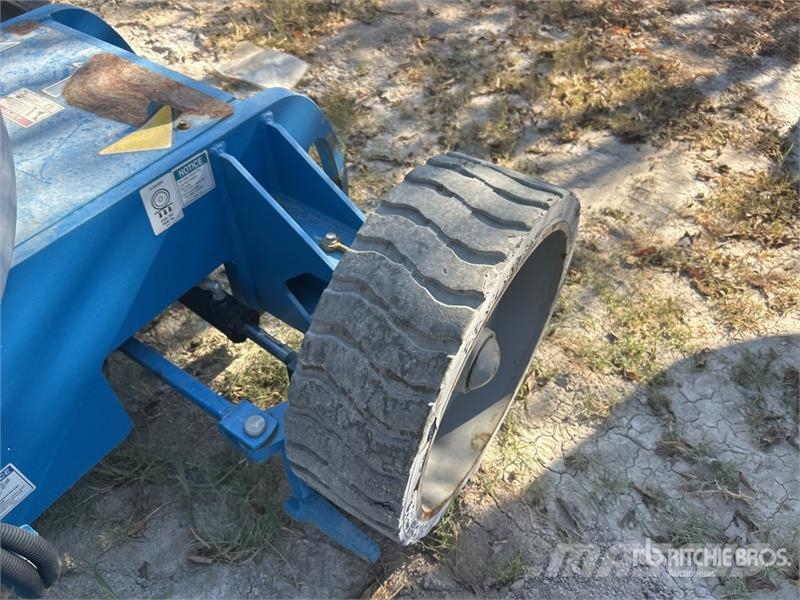 Genie Z-34/22N 2WD Electric Articulating Boom Lift Piattaforme a braccio articolato
