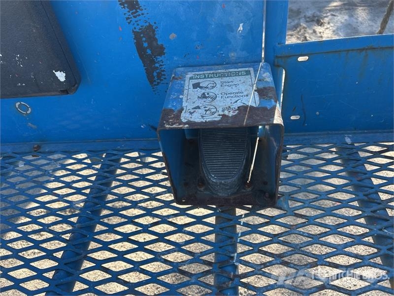 Genie Z-34/22N 2WD Electric Articulating Boom Lift Piattaforme a braccio articolato