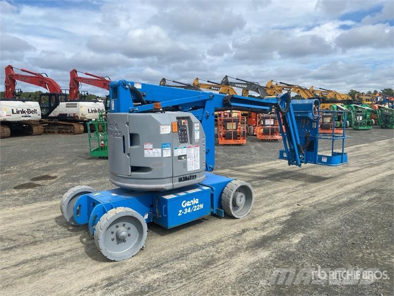 Genie Z-34/22N 2WD Electric Articulating Boom Lift 관절형 전동이동 리프트
