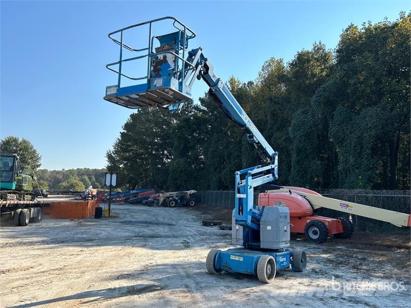 Genie Z-34/22N 2WD Electric Articulating Boom Lift 曲臂高空作業車
