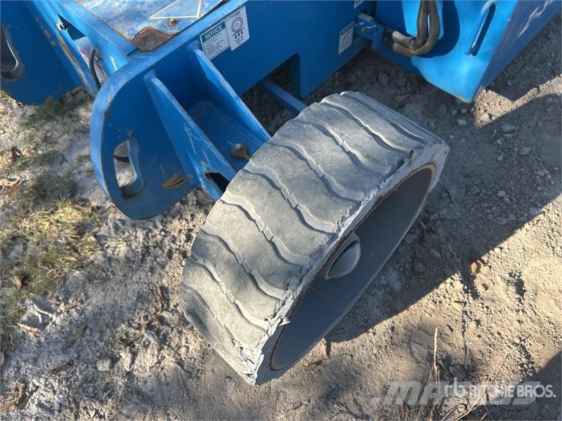 Genie Z-34/22N 2WD Electric Articulating Boom Lift Piattaforme a braccio articolato