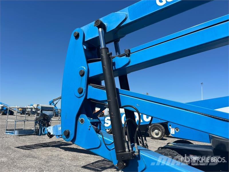 Genie Z-40/23N 2WD Electric Articulating Boom Lift Articulated boom lifts