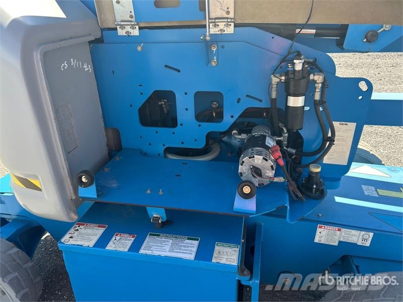 Genie Z-40/23N 2WD Electric Articulating Boom Lift Articulated boom lifts