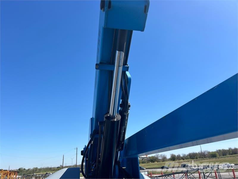 Genie Z-40/23N 2WD Electric Articulating Boom Lift Articulated boom lifts