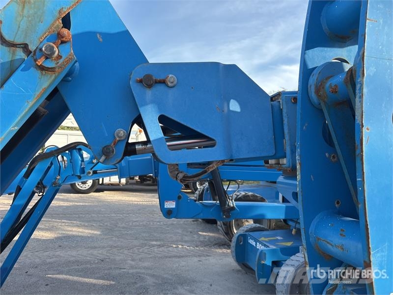 Genie Z-45/25 4WD Diesel Articulating Boom Lift Strēles pacēlāji