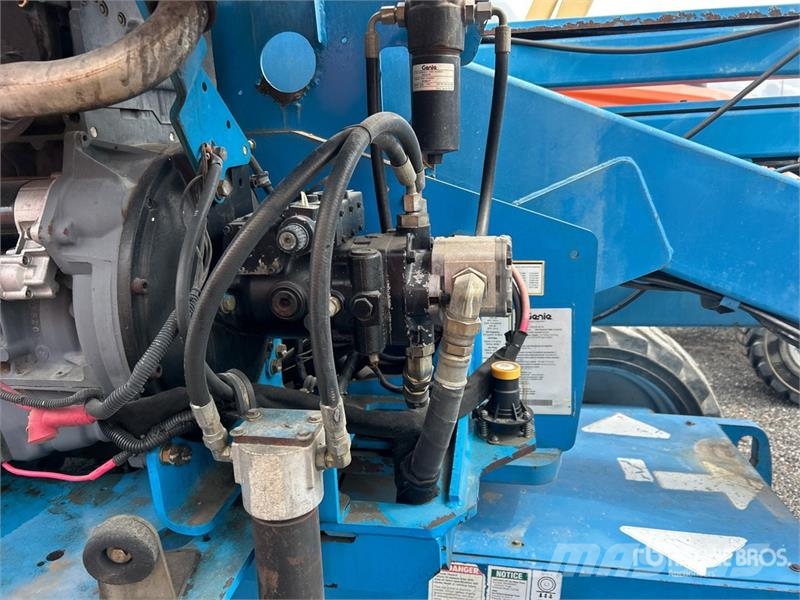 Genie Z-45/25 4WD Diesel Articulating Boom Lift 관절형 전동이동 리프트