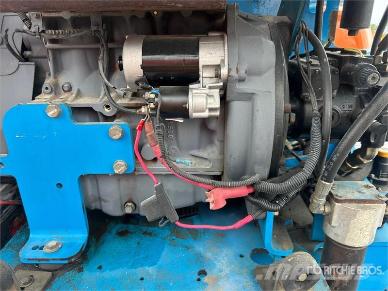 Genie Z-45/25 4WD Diesel Articulating Boom Lift 관절형 전동이동 리프트