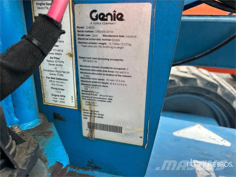 Genie Z-45/25 4WD Diesel Articulating Boom Lift 관절형 전동이동 리프트