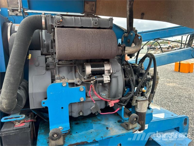 Genie Z-45/25 4WD Diesel Articulating Boom Lift 관절형 전동이동 리프트
