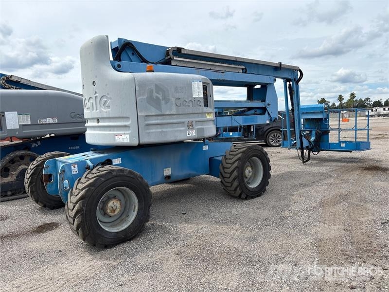 Genie Z-60/34 4WD Diesel Articulating Boom Lift Elevadores braços articulados