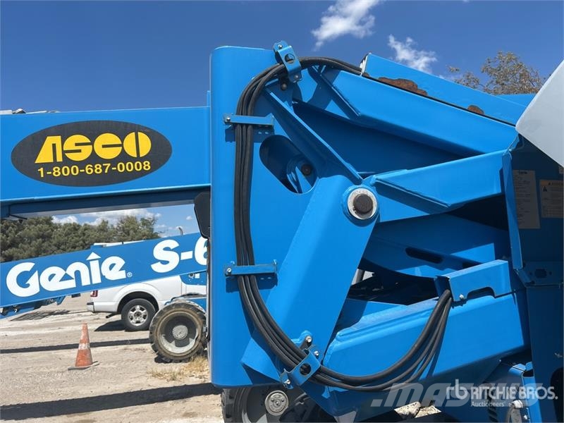 Genie Z-62/40 4WD Diesel Articulating Boom Lift Iseliikuvad poomtõstukid
