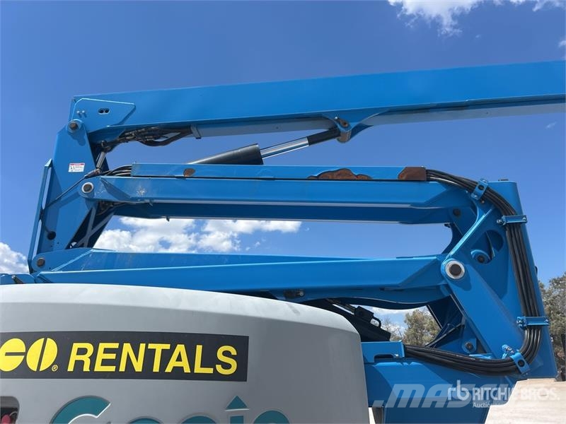 Genie Z-62/40 4WD Diesel Articulating Boom Lift Iseliikuvad poomtõstukid