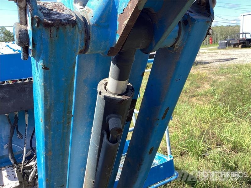 Genie Z-62/40 4WD Diesel Articulating Boom Lift Strēles pacēlāji