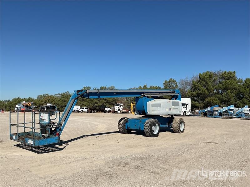 Genie Z-80/60 4WD Diesel Articulating Boom Lift Articulated boom lifts