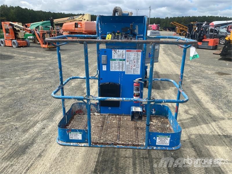 Genie Z34/22N 2WD Electric Articulating Boom Lift Articulated boom lifts