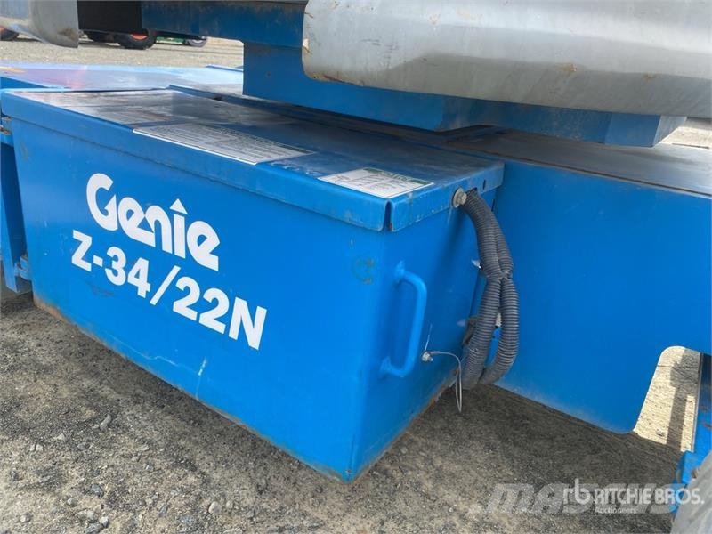 Genie Z34/22N 2WD Electric Articulating Boom Lift Articulated boom lifts