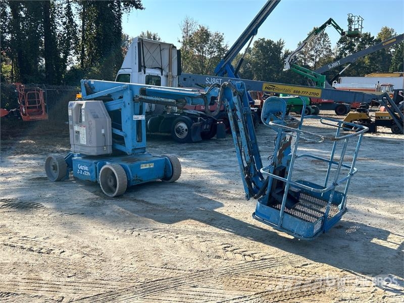 Genie Z34/22N 2WD Electric Articulating Boom Lift Strēles pacēlāji