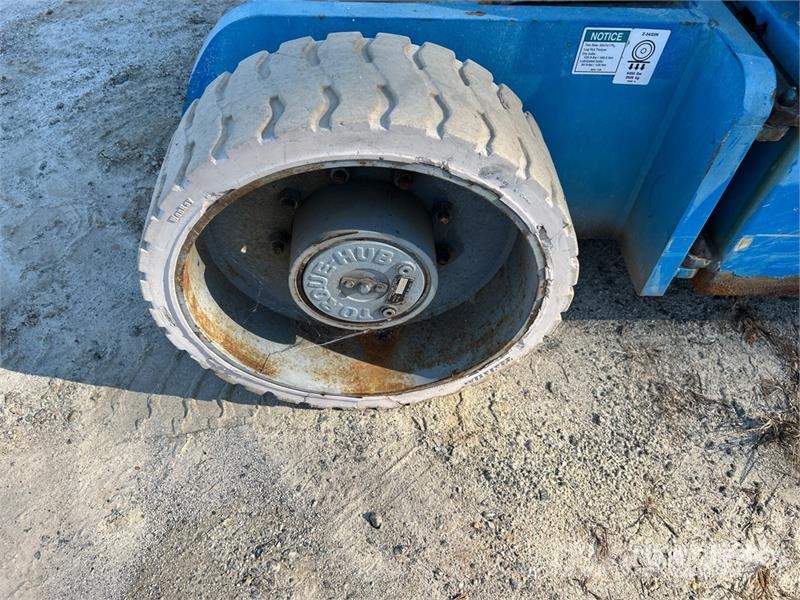 Genie Z34/22N 2WD Electric Articulating Boom Lift Strēles pacēlāji