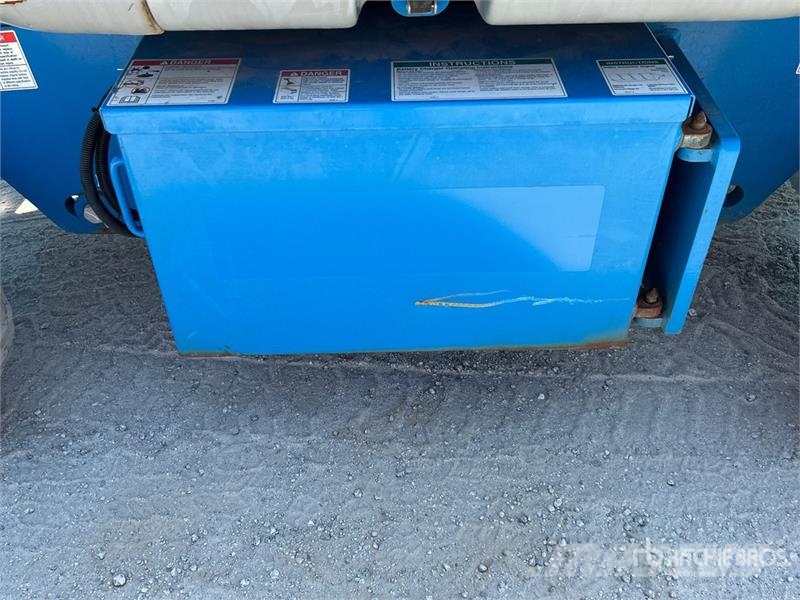 Genie Z40/23NRJ 2WD Electric Articulating Boom Lift 관절형 전동이동 리프트