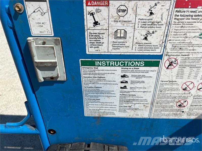 Genie Z40/23NRJ 2WD Electric Articulating Boom Lift 관절형 전동이동 리프트