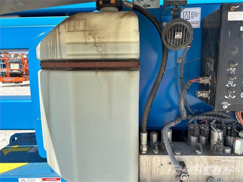 Genie Z40/23NRJ 2WD Electric Articulating Boom Lift 관절형 전동이동 리프트
