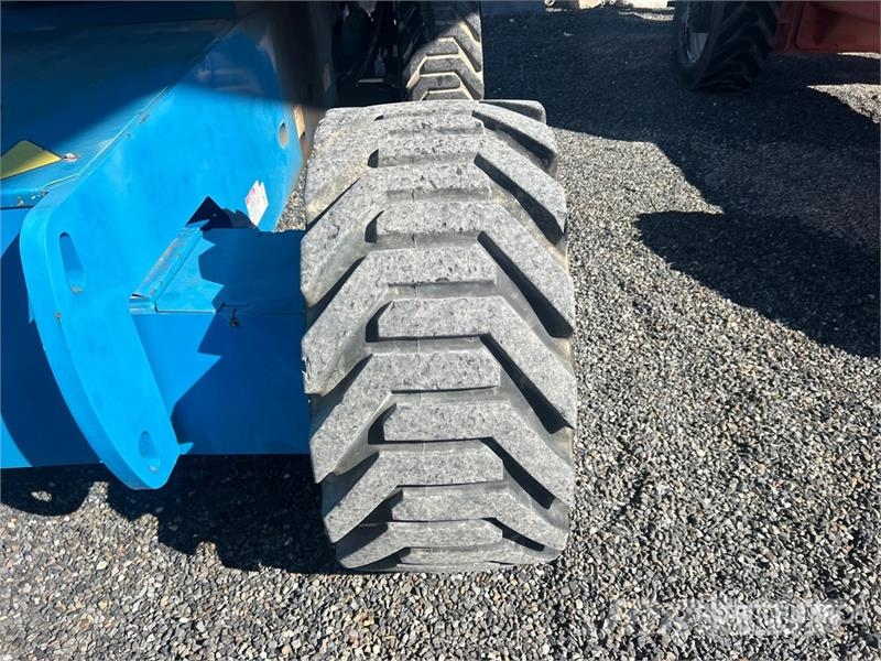 Genie Z80/60 4WD Diesel Articulating Boom Lift Strēles pacēlāji