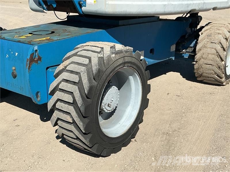 Genie Z80/60 4WD Diesel Articulating Boom Lift Iseliikuvad poomtõstukid