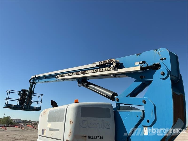 Genie Z80/60 4WD Diesel Articulating Boom Lift Iseliikuvad poomtõstukid