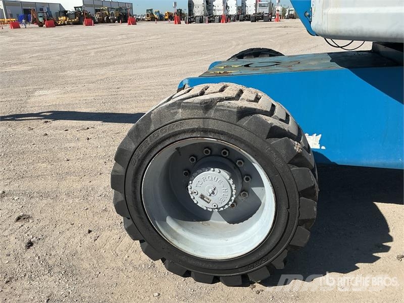 Genie Z80/60 4WD Diesel Articulating Boom Lift Iseliikuvad poomtõstukid