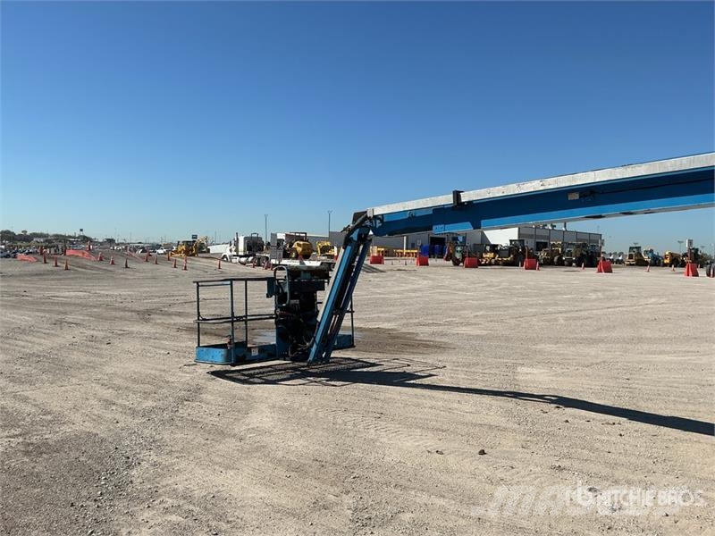 Genie Z80/60 4WD Diesel Articulating Boom Lift Iseliikuvad poomtõstukid