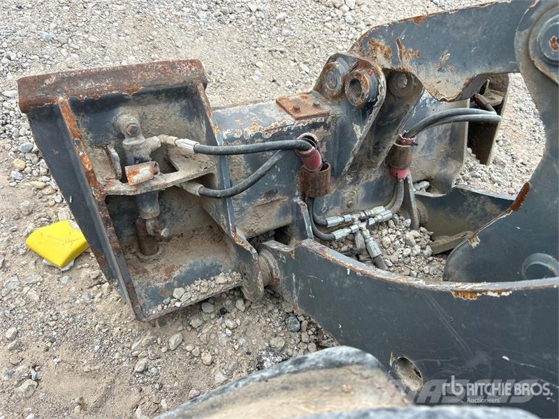 GiANT V6004T Wheel Loader (Inoperable) Rataslaadurid
