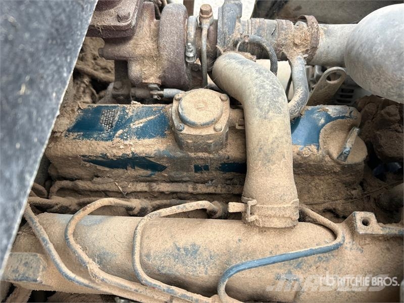 GiANT V6004T Wheel Loader (Inoperable) Rataslaadurid